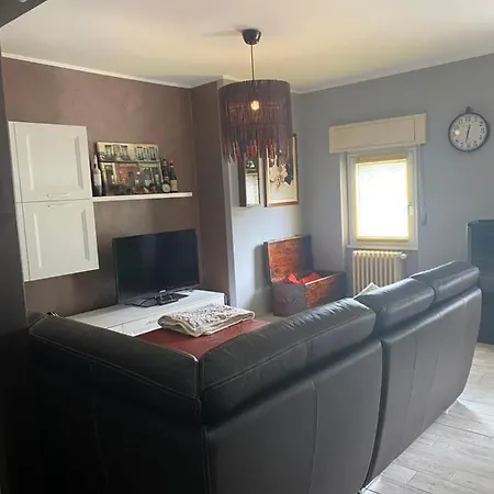 Il Castellaccio Apartman Tirano